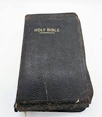 1913 Holy Bible World Publishing Company Black Softcover Red Letter Edition | eBay