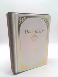 Holy Bible : Dove of Peace (Catholic Edition (In Wooden Case ...
