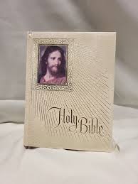HOLY BIBLE Fireside Family Edition NAB New American Bible ...