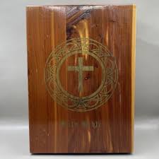 Vintage 1970s White Holy Bible Peace of Mind Protestant ...