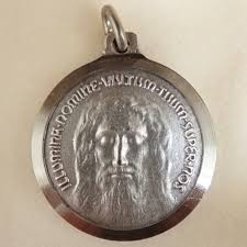 Sisters of Carmel: Holy Face Medal