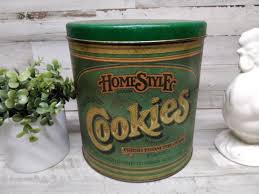 Vintage 1979 Pentron Ind Cookie Canister/ Tin / Vintage Tin ...