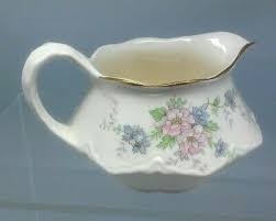 Vintage Homer Laughlin Creamer & Covered Sugar Bowl | eBay