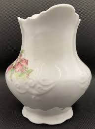 Homer Laughlin Vase with Sweet Peas and Leaves - Early ...