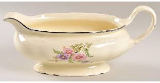 Meadow Goldenrod Gravy Boat by Homer Laughlin | Replacements, Ltd.
