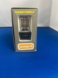 Vintage Honeywell Auto/Strobe Flash 110 New | Mercari