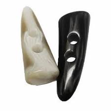 Horn Toggle at ₹ 30/kilogram(s) | Buffalo Horn Toggles in ...