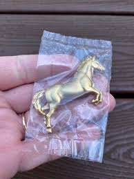 Vintage Jewelry Beautifully Detailed Gold Tone Horse Museum ...