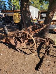 Some of my South Bend Chilled Plow collection.