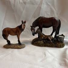 2 Hobby Lobby Horse Statues Horse Home Decor Statues With ...