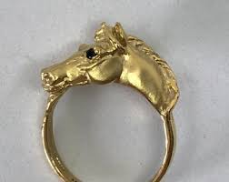 Horse Head Ring (9ct Gold) - Etsy