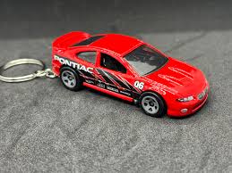 06 Pontiac GTO Novelty Keychain Made From 1/64 Diecast Model ...