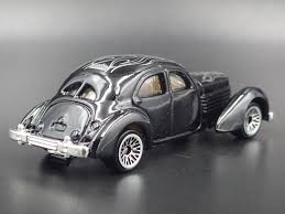 1936-1937 CORD 810 BLACK 1:64 SCALE COLLECTIBLE DIORAMA ...