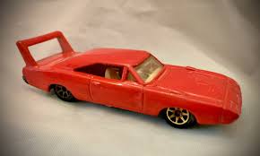 Hot Wheels 1995 Dodge Charger Daytona - 1:64 Scale Diecast ...