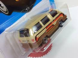 Hot Wheels 1986 Toyota Van Tan #95 - 2023 HW J-Imports D ...