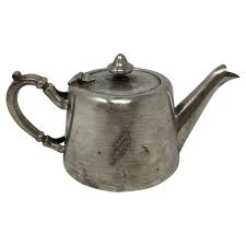 Hotel Silver Tea Pot For Sale at 1stDibs | hotel silver teapot