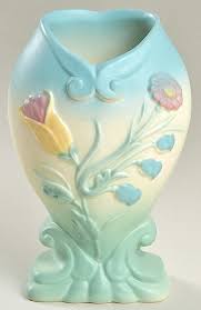Bow Knot Blue and Turquoise 6" Footed Vase by Hull ...