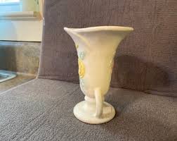 Hull Diagonal Handle Vase #127-4 3/4", Cream With Pink and ...