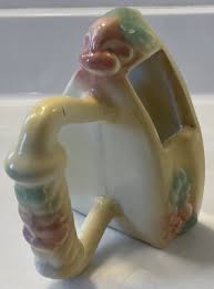 Vintage Hull Sunglow Pottery Flat/Sad Iron Wall Pocket Vase Floral Cheery Yellow | eBay