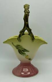 VINTAGE HULL POTTERY WOODLAND BASKET 1953 ROSE & CHARTREUSE ...