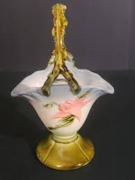 Vintage Hull Pottery Woodland Basket Vase with Handle no. W9 ...