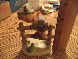 VINTAGE GOEBEL M.I. HUMMEL FIgurine ''RETREAT TO SAFETY ...