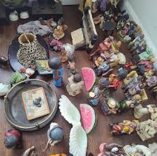 Art work figurines statues paintings and spiritual items Ceramics