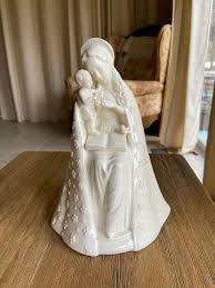 Vintage Hummel Flower Madonna ( Full Bee Mark ) Figurine - Etsy Israel