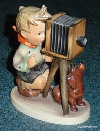 The Photographer Goebel Hummel Figurine #178 - Boy Taking ...
