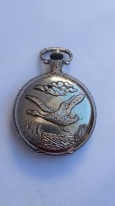 Relógio Bolso Maxim´s, Quartz, ricamente trabalhado em alto ...