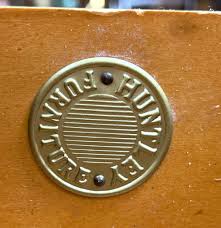 Sold at Auction: HUNTLEY FURNITURE AMERICAN MODERN BEDROOM ...