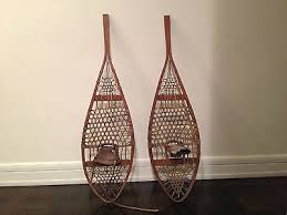 VINTAGE ANTIQUE WOODEN DECORATIVE COLLECTIBLE SNOW SHOES ...