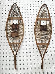 VINTAGE WOODEN SNOWSHOES HANDMADE COLLECTIBLE MEMORABILIA ...
