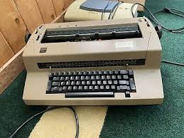 IBM Correcting Selectric lll Typewriter | eBay