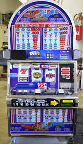 Red, White & Blue Deluxe - Slot Machines Unlimited