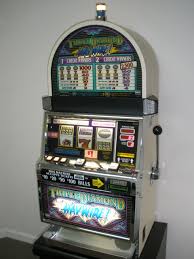 IGT TRIPLE DIAMOND HAYWIRE S2000 SLOT MACHINE For Sale ...