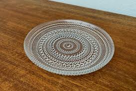 Vintage Finnish Kastehelmi Series Glass Plates by Oiva Toikka for Iittala, Set of 5 for sale at Pamono