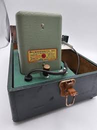 Vintage BRUMBERGER 35mm Photo Slide Projector in Case | eBay