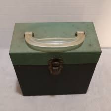 Record Metal 45 RPM Carrying Case Plastic Handle Green ...