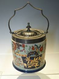 IMARI & GILT DECORATION IRONSTONE STYLE METAL MOUNTED ...