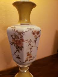 VINTAGE REMBRANDT PORCELAIN LAMP GREAT CONDITION! | eBay