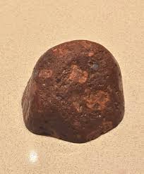 What is the type of rock found near Lake Huron with pinkish ...