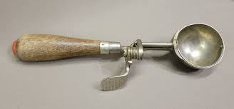 Indestructo No. 4 Vintage Ice Cream Scoop - Wood Handle ...