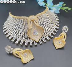 Pin by Chameca Curry-Cockrell on jewelry making inspo in 2025 | Indian bridal jewelry sets,