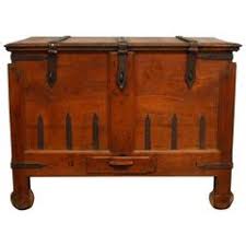 Chest On Wheels - 18 For Sale on 1stDibs | wooden chest on wheels, chest with wheels, cedar chest on wheels