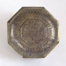 Indian gold gilt silver pandan | Ross Levett Antiques