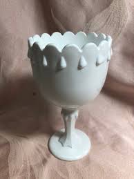 Vintage Milk Glass Indiana Glass Teardrop Compote/candy Dish - Etsy Canada
