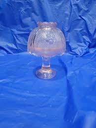 Pink glass candle lamp | Store800