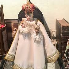 Vintage Statue of the Infant of Prague W/vintage Necklace - Etsy