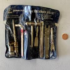 #224 Penncraft 8 Piece Screwdriver Tool Set | EstateSales.org